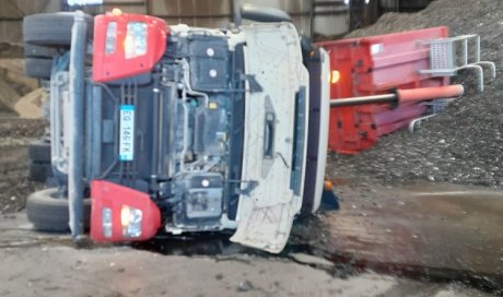 Dépannage pour accident de poids lourds MAN à Saint-Pierre-de-Chandieu