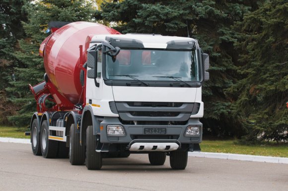 Dépannage de poids lourds sur autoroute A432 près de Jonage